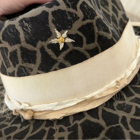 Teressa Foglia animal cheetah print flat brim hat fedora Nick Fouquet 7 3/8 59 - Picture 3 of 10